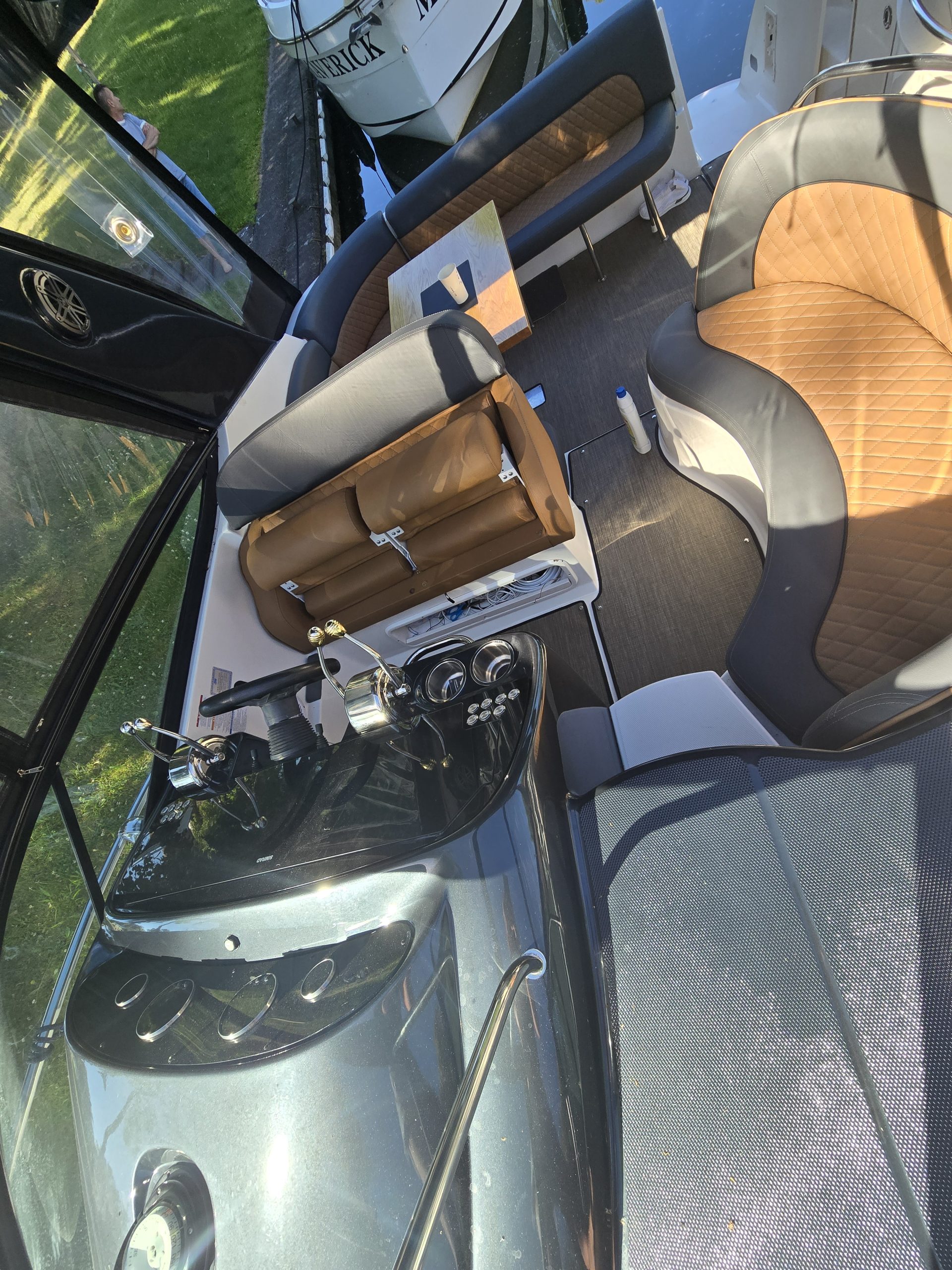 1000024824 1000024824