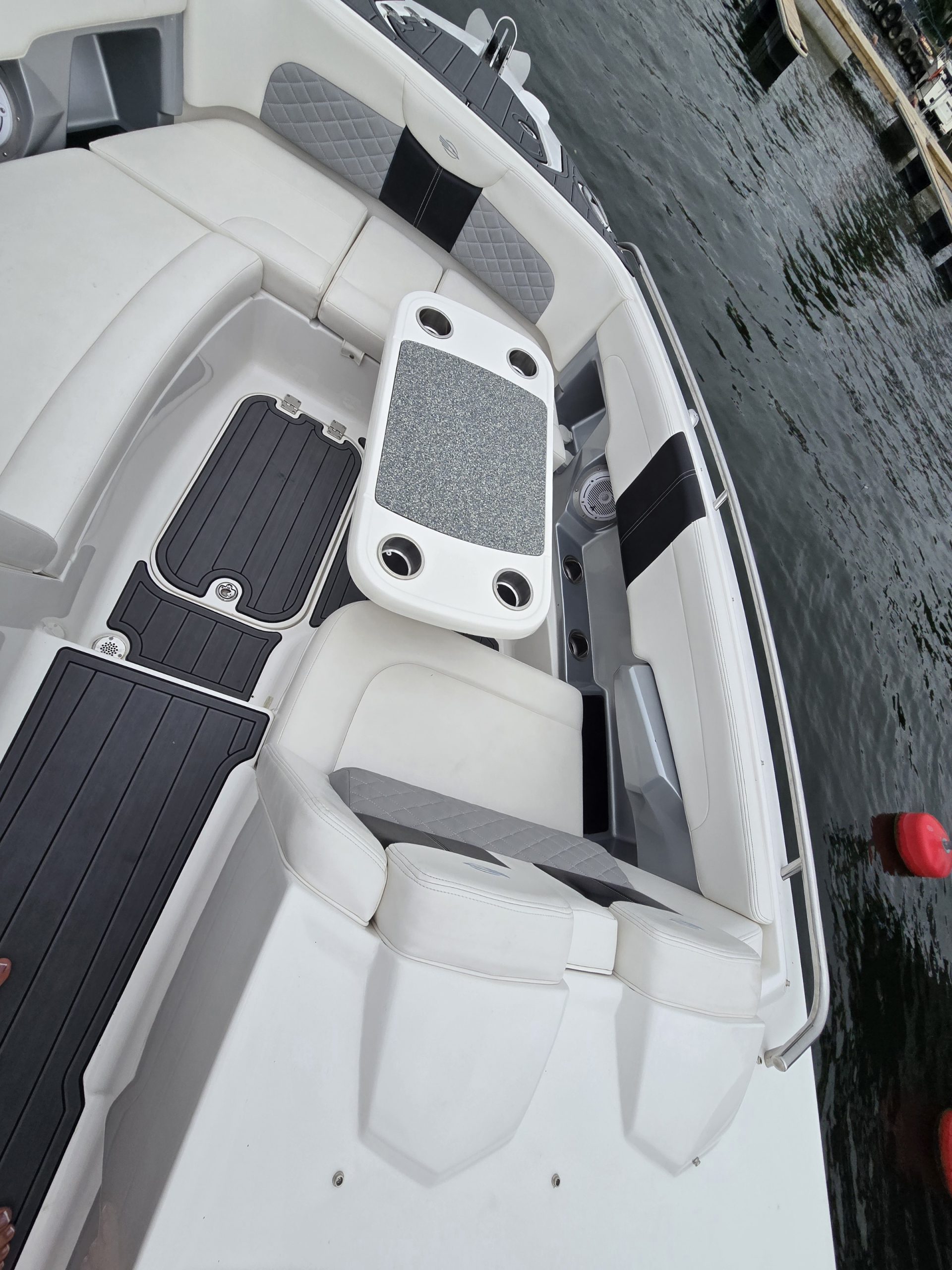 Chaparral 327 SSX – 2014